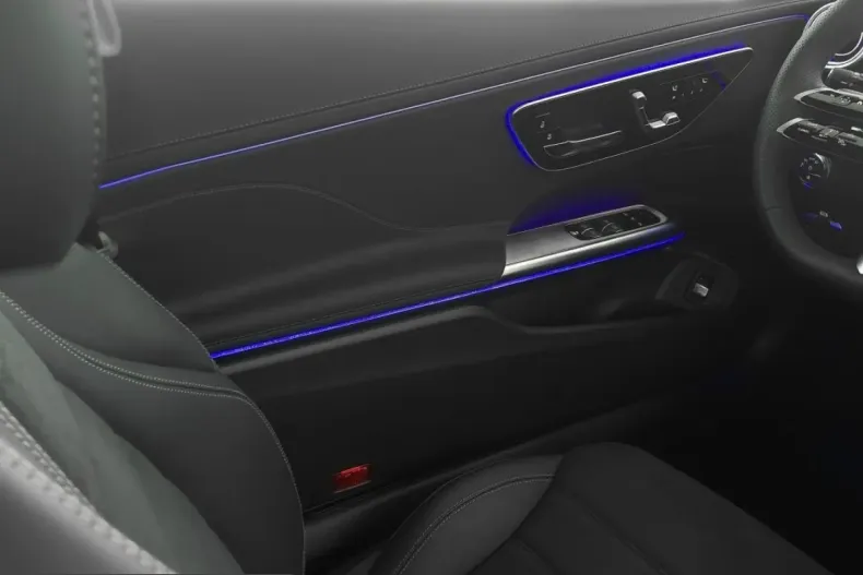 Mercedes-Benz CLE 200 (Clasa CLE) din 2025 cu 2.101 km - oferta MER258524 - foto 21