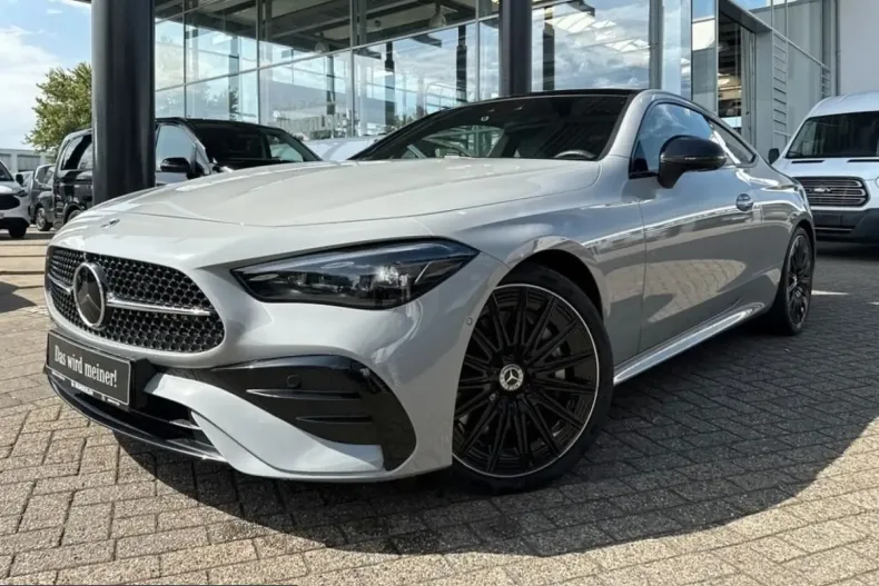 Mercedes-Benz CLE 450 (Clasa CLE) din 2024 cu 25.402 km - oferta MER258525 - foto 9