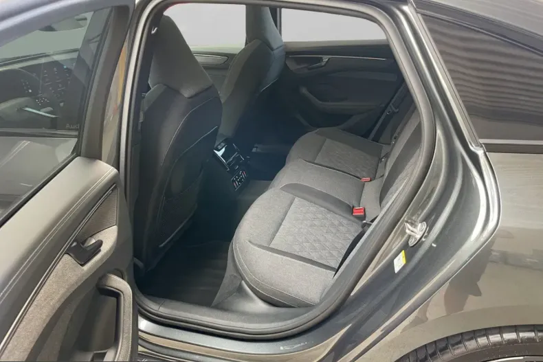 Audi A6 din 2025 cu 13.916 km - oferta AUD258527 - foto 10