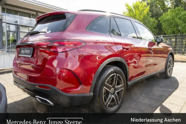 Mercedes-Benz GLC 220 (Clasa GLC) din 2023 cu 48.674 km - oferta MER258530 - foto 3