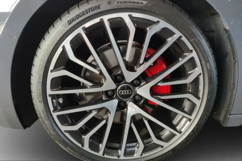 Audi A5 din 2025 cu 10.500 km - oferta AUD258533 - foto 16