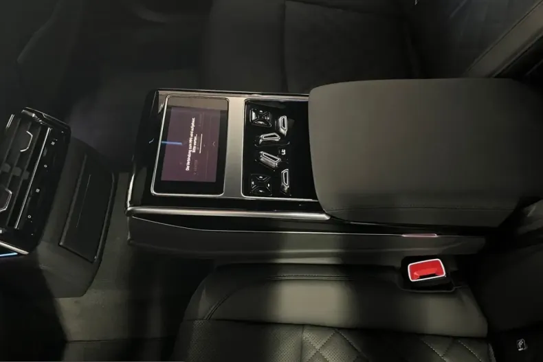 Audi S8 din 2025 cu 20.443 km - oferta AUD258541 - foto 15