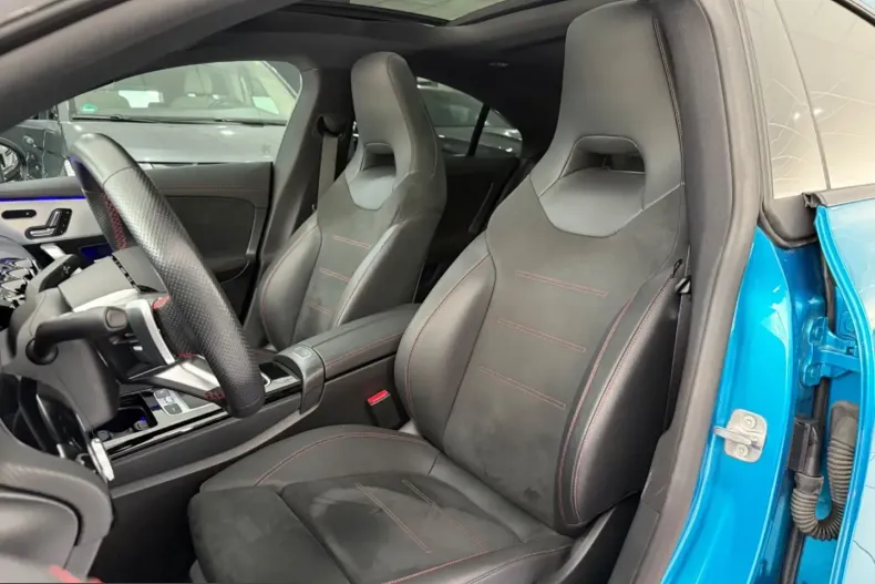 Mercedes-Benz CLA 250 (Clasa CLA) din 2024 cu 36.700 km - oferta MER258542 - foto 8