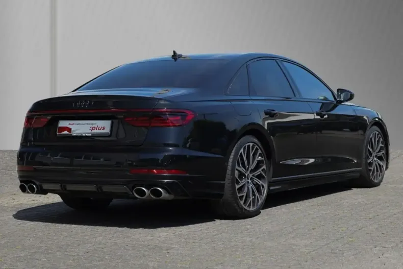 Audi S8 din 2024 cu 56.500 km - oferta AUD258543 - foto 3