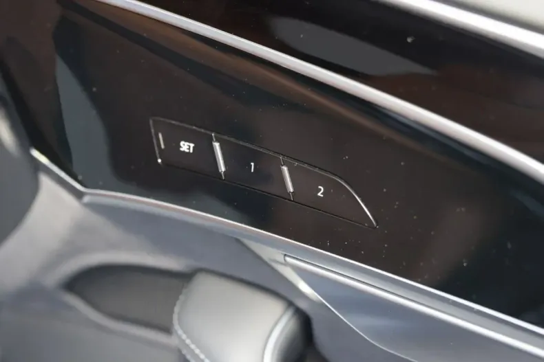 Audi S8 din 2024 cu 56.500 km - oferta AUD258543 - foto 11