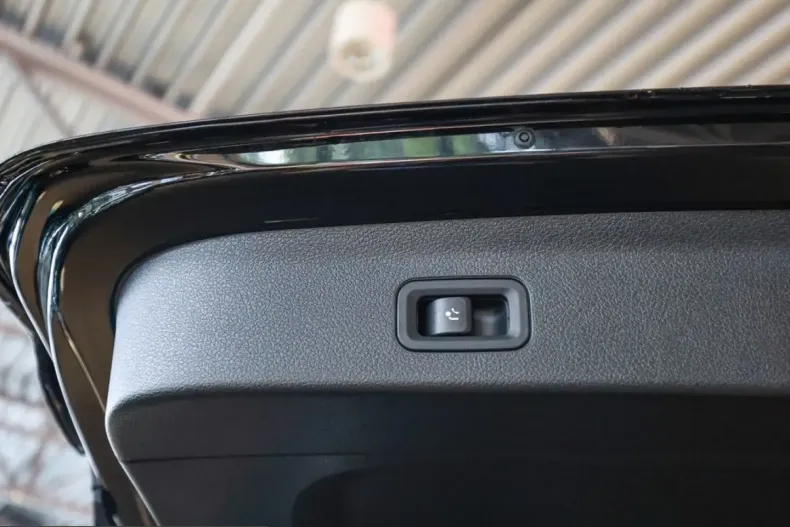 Mercedes-Benz GLS 450 (Clasa GLS) din 2025 cu 7.292 km - oferta MER258552 - foto 41