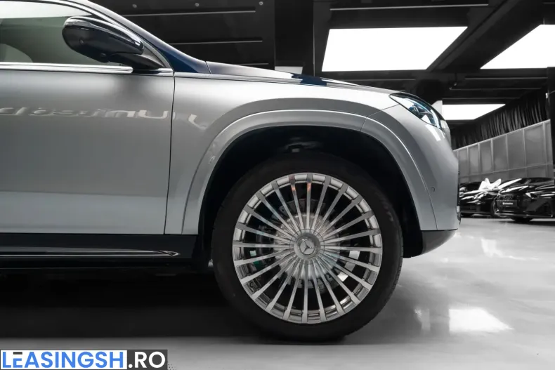 Mercedes-Benz GLS 600 (Clasa GLS) din 2023 cu 10.883 km - oferta MER258554 - foto 5