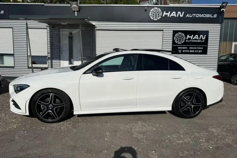 Mercedes-Benz CLA 200 (Clasa CLA) din 2023 cu 68.000 km - oferta MER258572 - foto 1