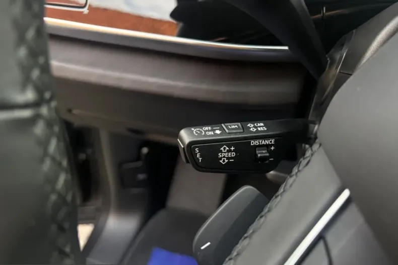 Audi Q7 din 2023 cu 39.990 km - oferta AUD258596 - foto 32