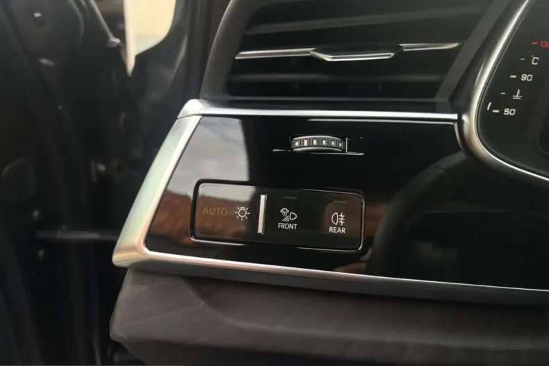 Audi Q7 din 2023 cu 39.990 km - oferta AUD258596 - foto 34