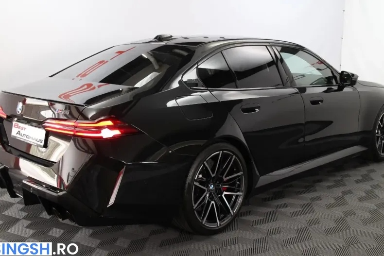 BMW M5 (Seria 5) din 2025 cu 9.990 km - oferta BMW258597 - foto 5