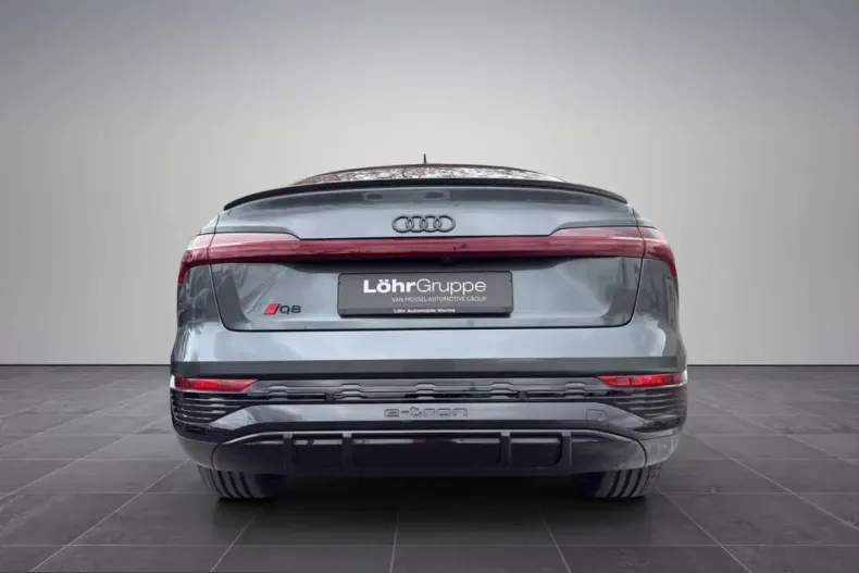 Audi Q8 din 2023 cu 52.023 km - oferta AUD258599 - foto 3