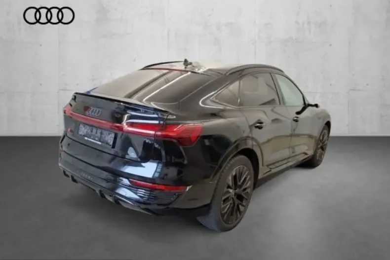 Audi Q8 din 2023 cu 72.258 km - oferta AUD258602 - foto 2