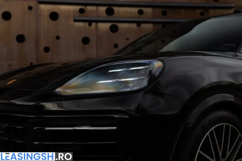 Porsche Cayenne din 2024 cu 23.461 km - oferta POR258604 - foto 10