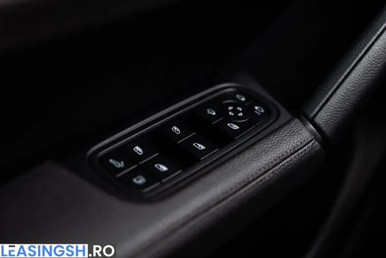 Porsche Cayenne din 2024 cu 23.461 km - oferta POR258604 - foto 33