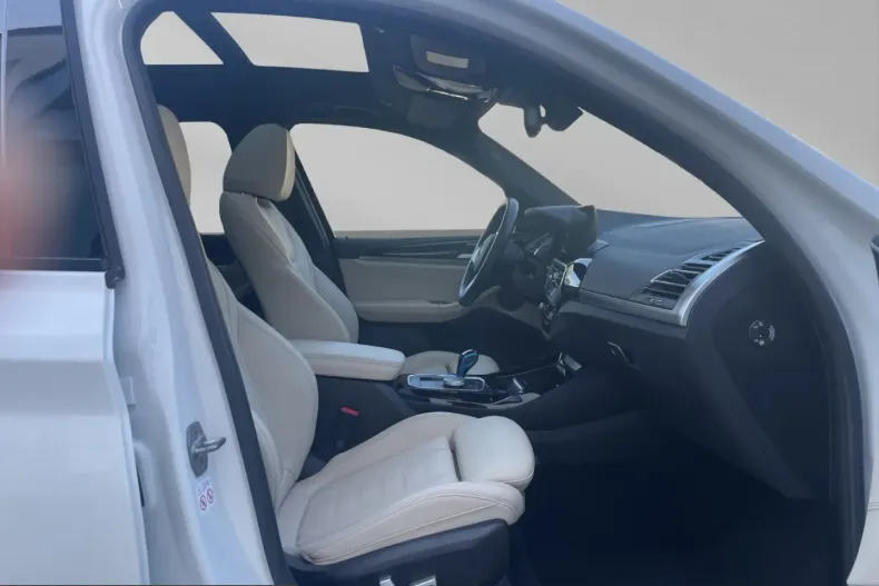 BMW iX3 (Seria X) din 2023 cu 65.300 km - oferta BMW258609 - foto 15