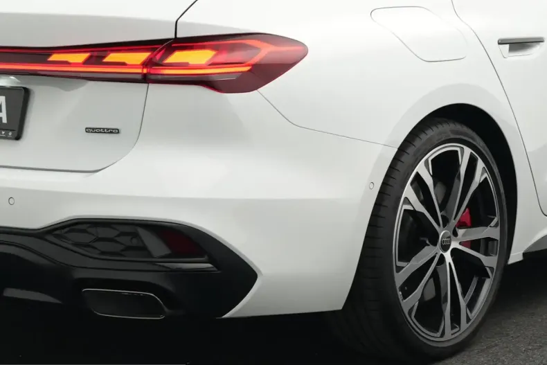 Audi A5 din 2025 cu 12.910 km - oferta AUD258617 - foto 21