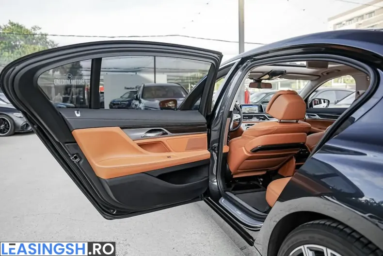 BMW 745 (Seria 7) din 2023 cu 70.000 km - oferta BMW258623 - foto 29
