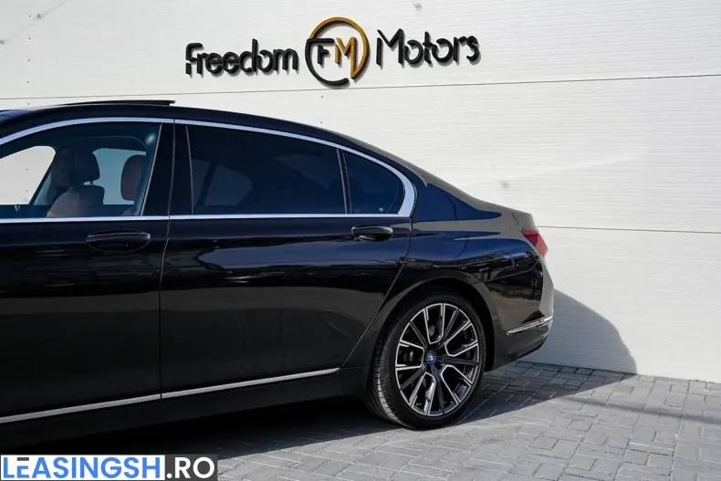 BMW 745 (Seria 7) din 2023 cu 70.000 km - oferta BMW258623 - foto 35