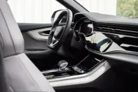 Audi Q8 din 2025 cu 9.900 km - oferta AUD258624 - foto 19