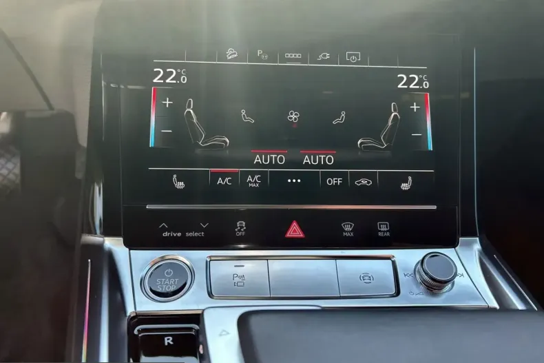 Audi Q8 din 2023 cu 47.668 km - oferta AUD258631 - foto 8