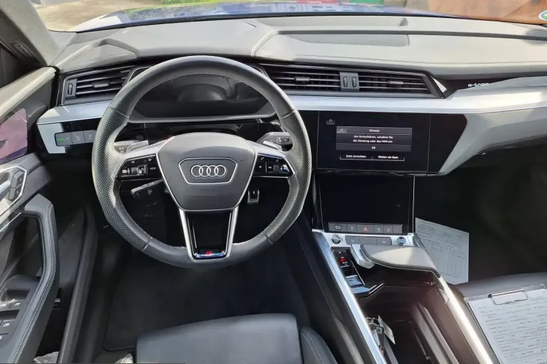 Audi Q8 din 2023 cu 26.380 km - oferta AUD258632 - foto 5