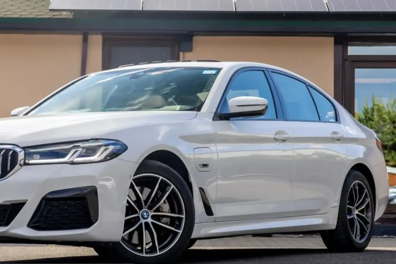 BMW 545 (Seria 5) din 2022 cu 76.000 km - oferta BMW258637 - foto 3