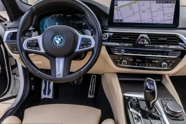 BMW 545 (Seria 5) din 2022 cu 76.000 km - oferta BMW258637 - foto 10