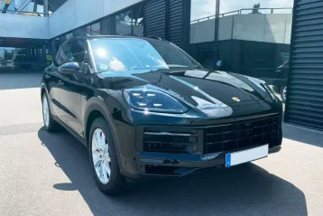 Porsche Cayenne din 2025 - oferta POR258642