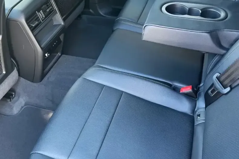 Porsche Cayenne din 2025 cu 14.900 km - oferta POR258642 - foto 12