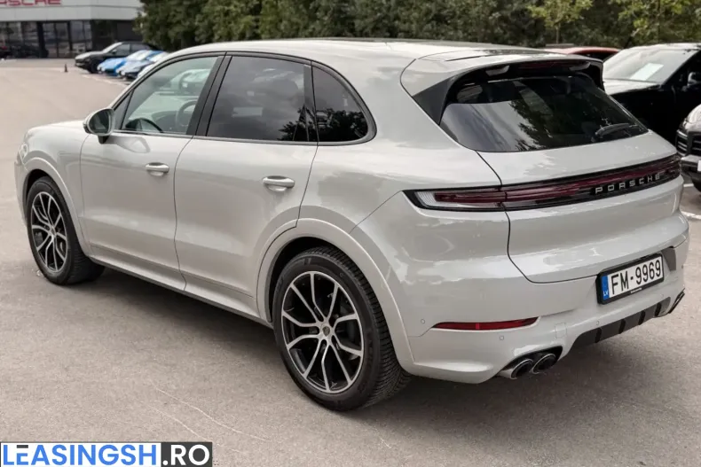 Porsche Cayenne din 2025 cu 18.000 km - oferta POR258643 - foto 3