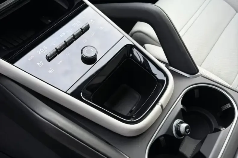 Porsche Cayenne din 2025 cu 18.000 km - oferta POR258643 - foto 12