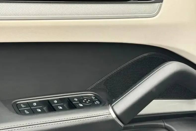 Porsche Cayenne din 2025 cu 18.000 km - oferta POR258643 - foto 23