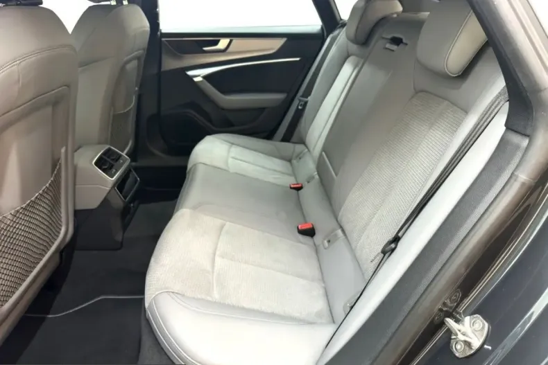 Audi A7 din 2022 cu 79.850 km - oferta AUD258651 - foto 14