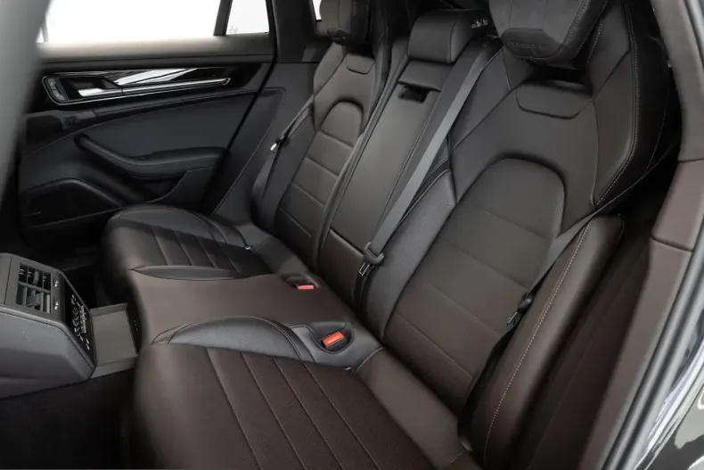 Porsche Panamera din 2024 cu 18.900 km - oferta POR258655 - foto 9