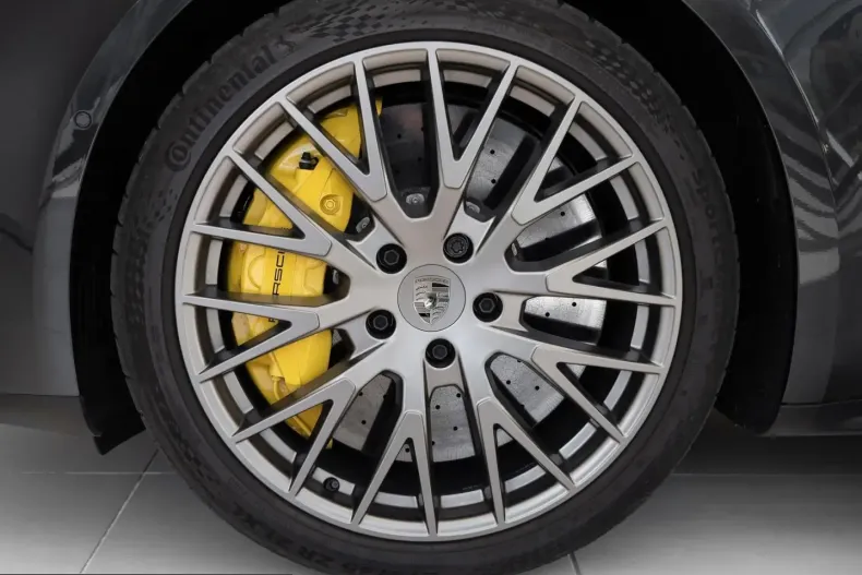 Porsche Panamera din 2024 cu 18.900 km - oferta POR258655 - foto 27