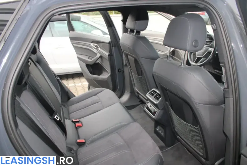 Audi Q8 din 2023 cu 10.000 km - oferta AUD258665 - foto 16