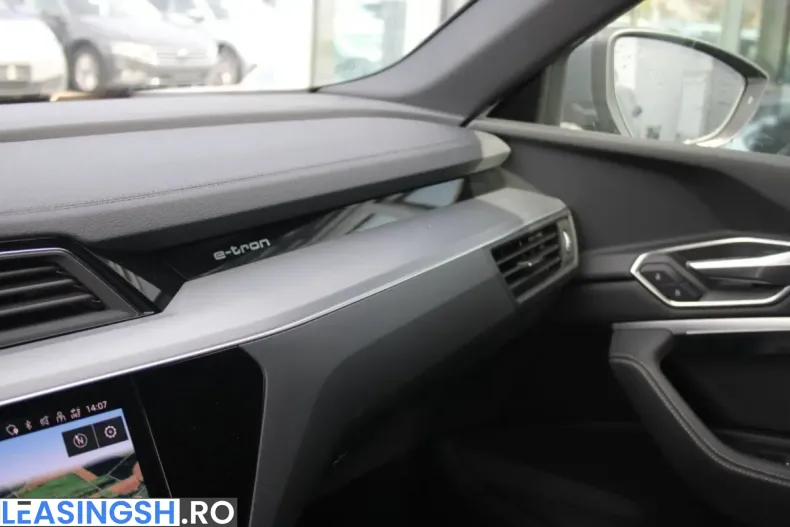 Audi Q8 din 2023 cu 10.000 km - oferta AUD258665 - foto 23