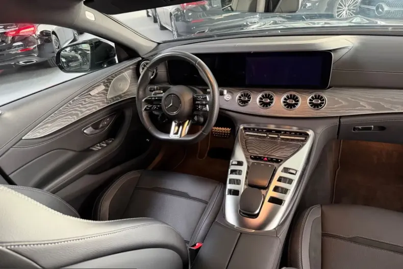 Mercedes-Benz AMG GT (Clasa GT) din 2023 cu 17.551 km - oferta MER258666 - foto 11