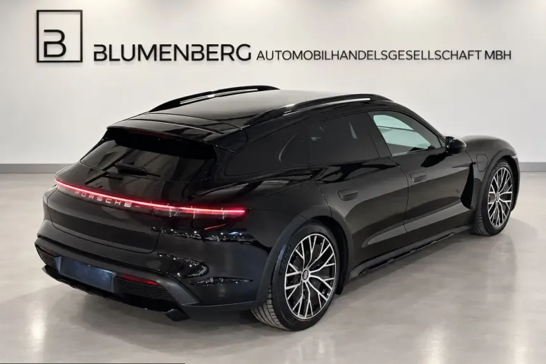 Porsche Taycan din 2024 cu 34.262 km - oferta POR258676 - foto 6