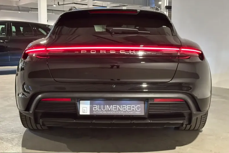 Porsche Taycan din 2024 cu 34.262 km - oferta POR258676 - foto 11