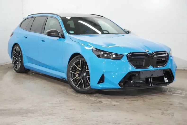 BMW M5 (Seria 5) din 2025 cu 5.427 km - oferta BMW258680 - foto 4