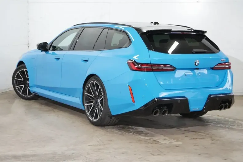 BMW M5 (Seria 5) din 2025 cu 5.427 km - oferta BMW258680 - foto 5