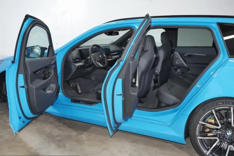 BMW M5 (Seria 5) din 2025 cu 5.427 km - oferta BMW258680 - foto 14