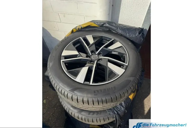 Volvo XC60 din 2025 cu 1.500 km - oferta VOL258684 - foto 39
