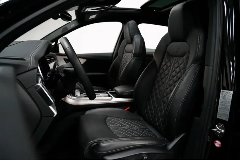 Audi Q7 din 2023 cu 73.509 km - oferta AUD258687 - foto 12