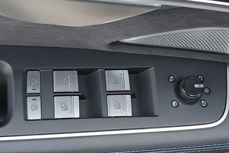 Audi A8 din 2025 cu 29.455 km - oferta AUD258708 - foto 12