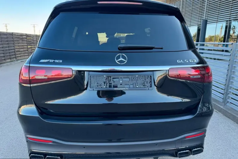 Mercedes-Benz GLS 63 AMG (Clasa GLS) din 2025 cu 2.822 km - oferta MER258712 - foto 4