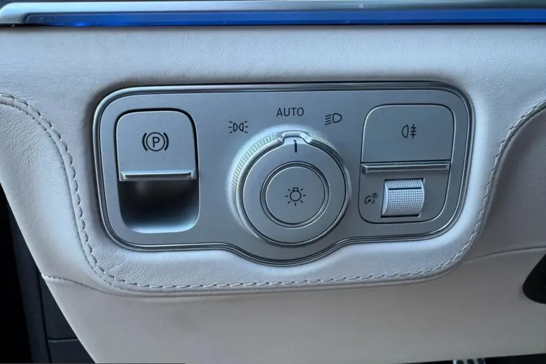 Mercedes-Benz GLS 63 AMG (Clasa GLS) din 2025 cu 2.822 km - oferta MER258712 - foto 16