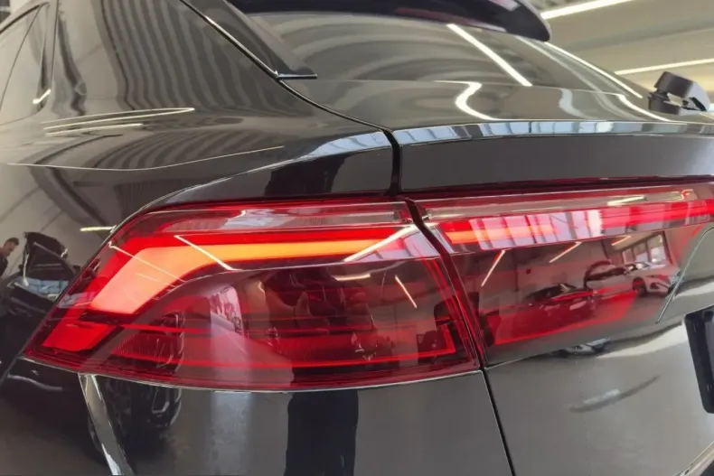 Audi Q8 din 2025 cu 27.534 km - oferta AUD258720 - foto 13